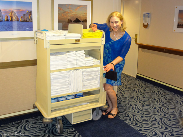 Patty really admired the neatness and organization of this linen cart (around the corner from our cabin)