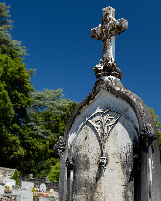 Cimetière de Ferney-Voltaire